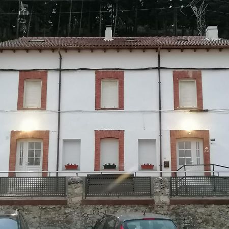 Albergue Cervera De Pisuerga Eksteriør bilde