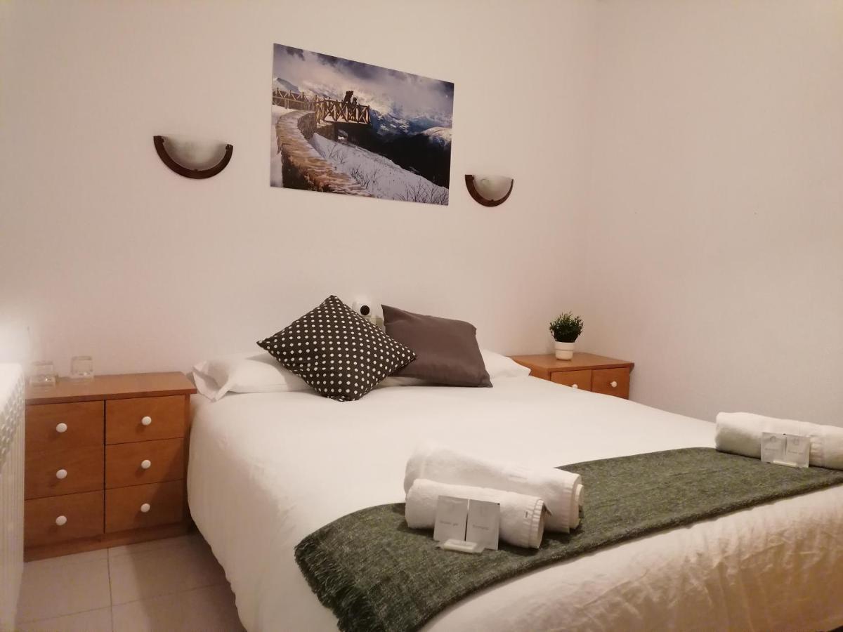 Albergue Cervera De Pisuerga Eksteriør bilde
