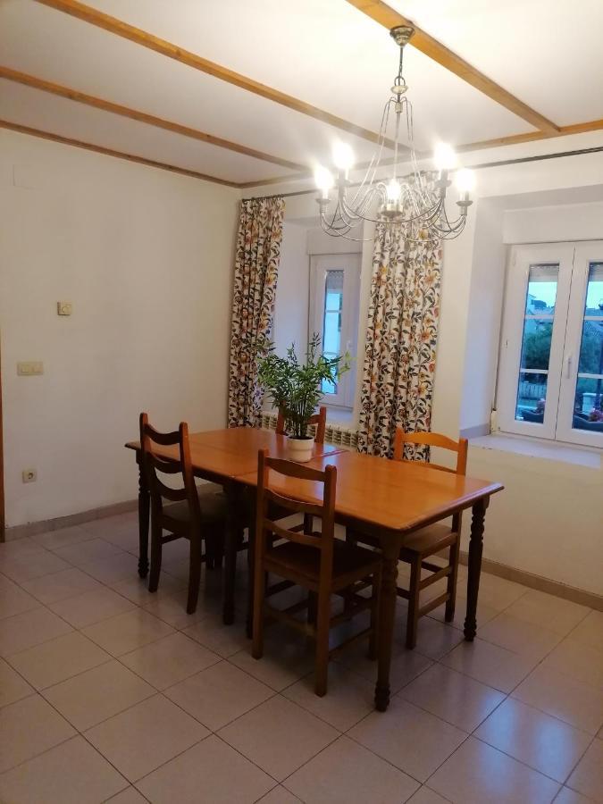 Albergue Cervera De Pisuerga Eksteriør bilde