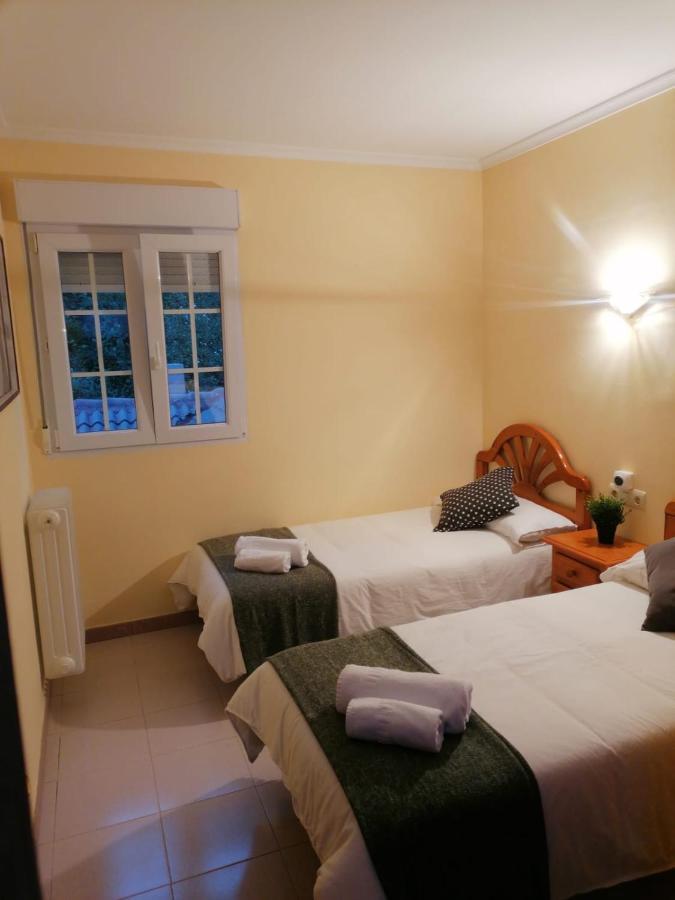 Albergue Cervera De Pisuerga Eksteriør bilde